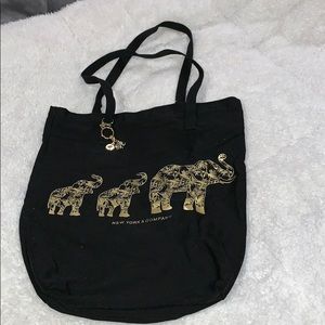 NY & CO Elephant tote!